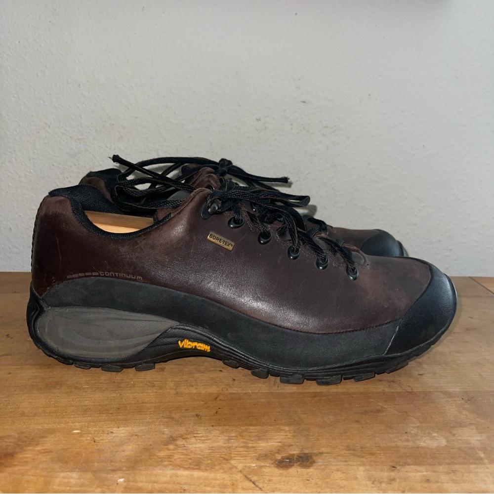 Merrell Chameleon Trek Gore-Tex Brown Leather Vibram Hiking Shoes Mens Size 10